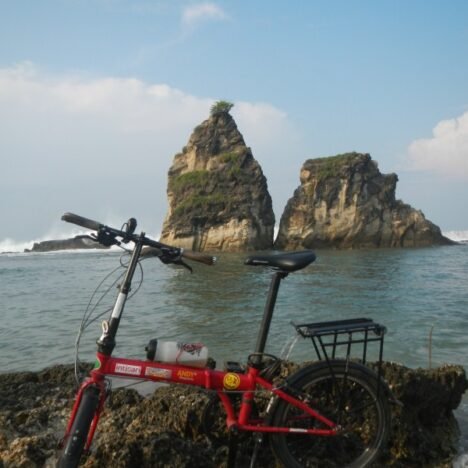 Malam Mingguan di Monas