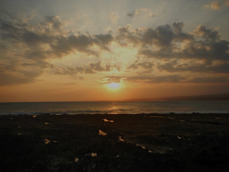 pantai rancabuaya