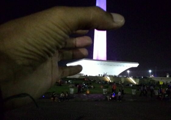Wisata Malam Monas