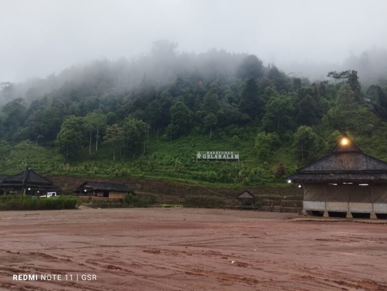 Kasepuhan Gelaralam